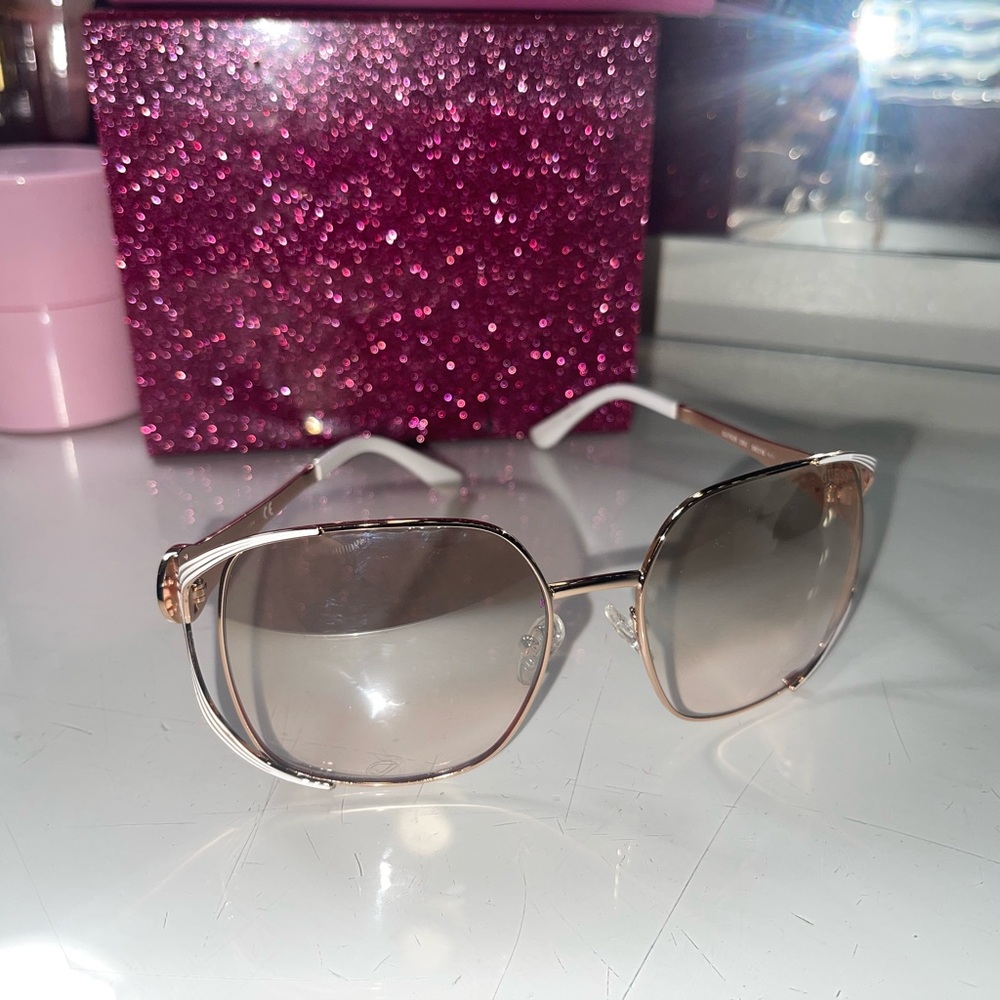 Guess Shades Brand New Never worn